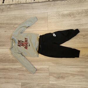 Nike Toddler Outfit 2t